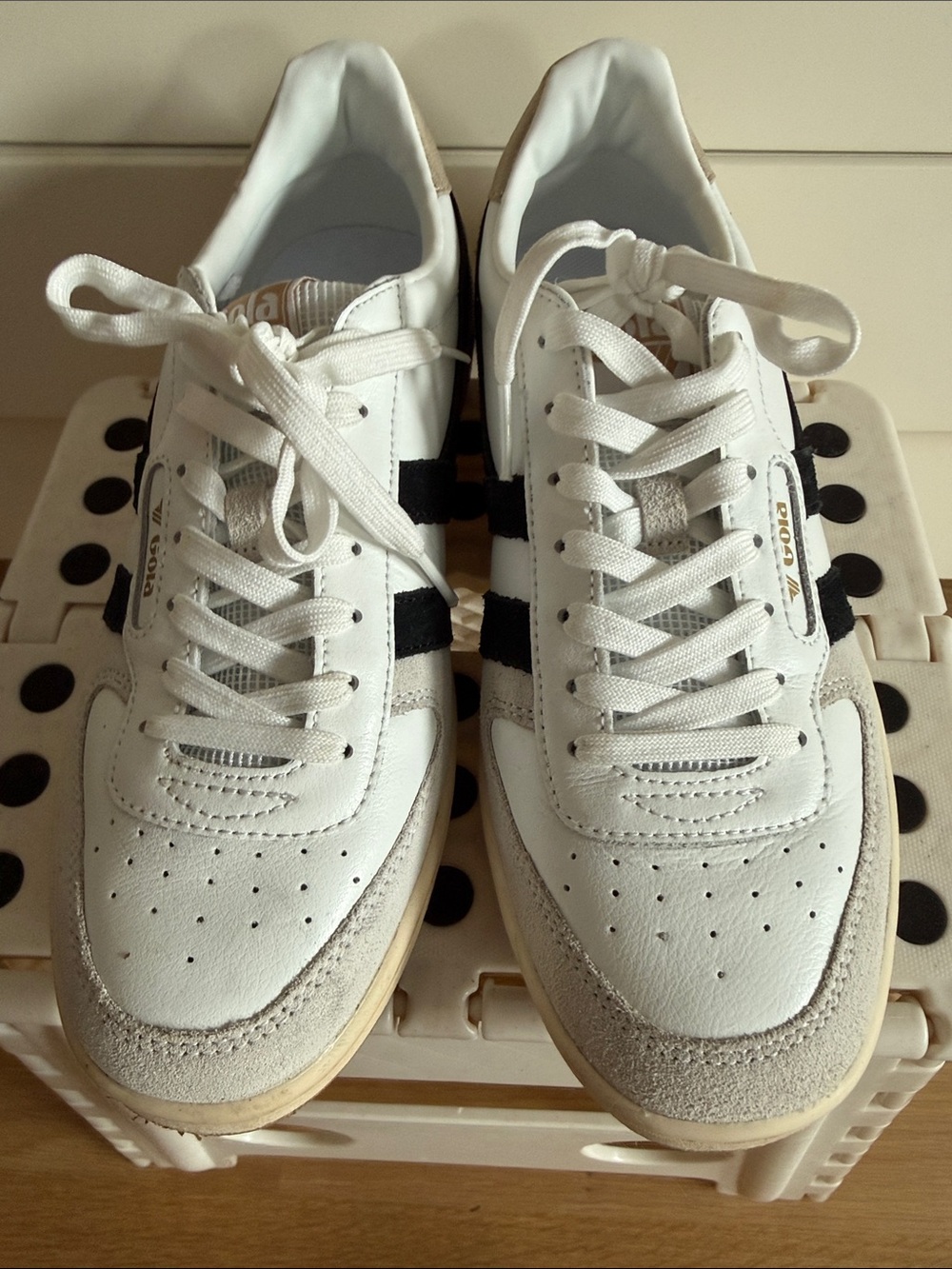 Gola Classics Hawk Sneakers - Picture 7 of 10